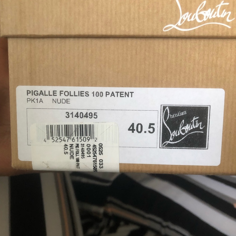 Pigalle follie Christian loubotin